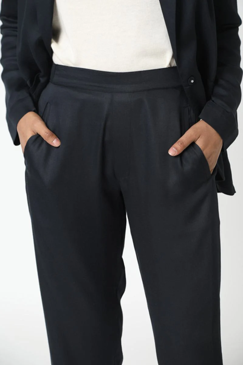 Allie Ankle Pants - Image 4