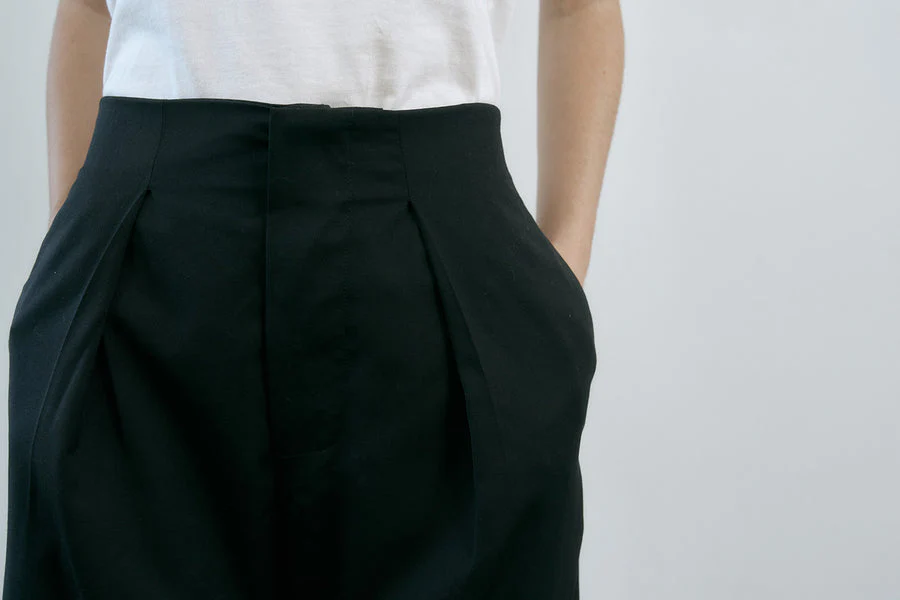 Deborah Wool High Waisted Pleated Trousers - Image 3