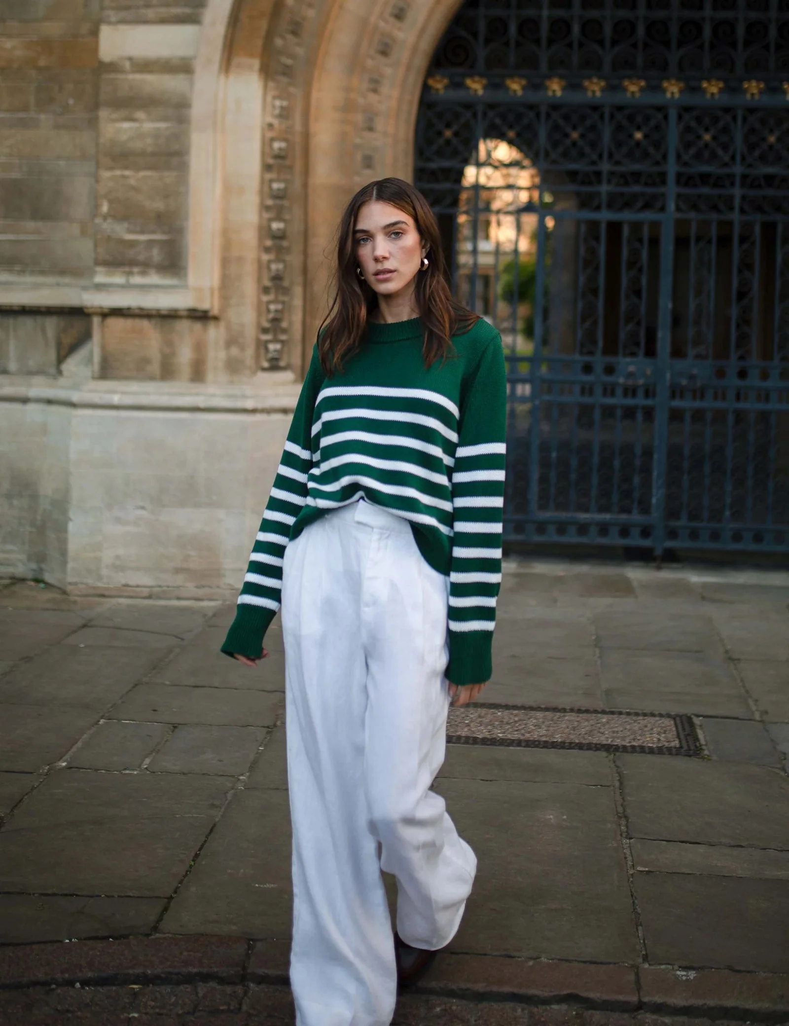 Devon Cotton Jumper in Navy - Image 5