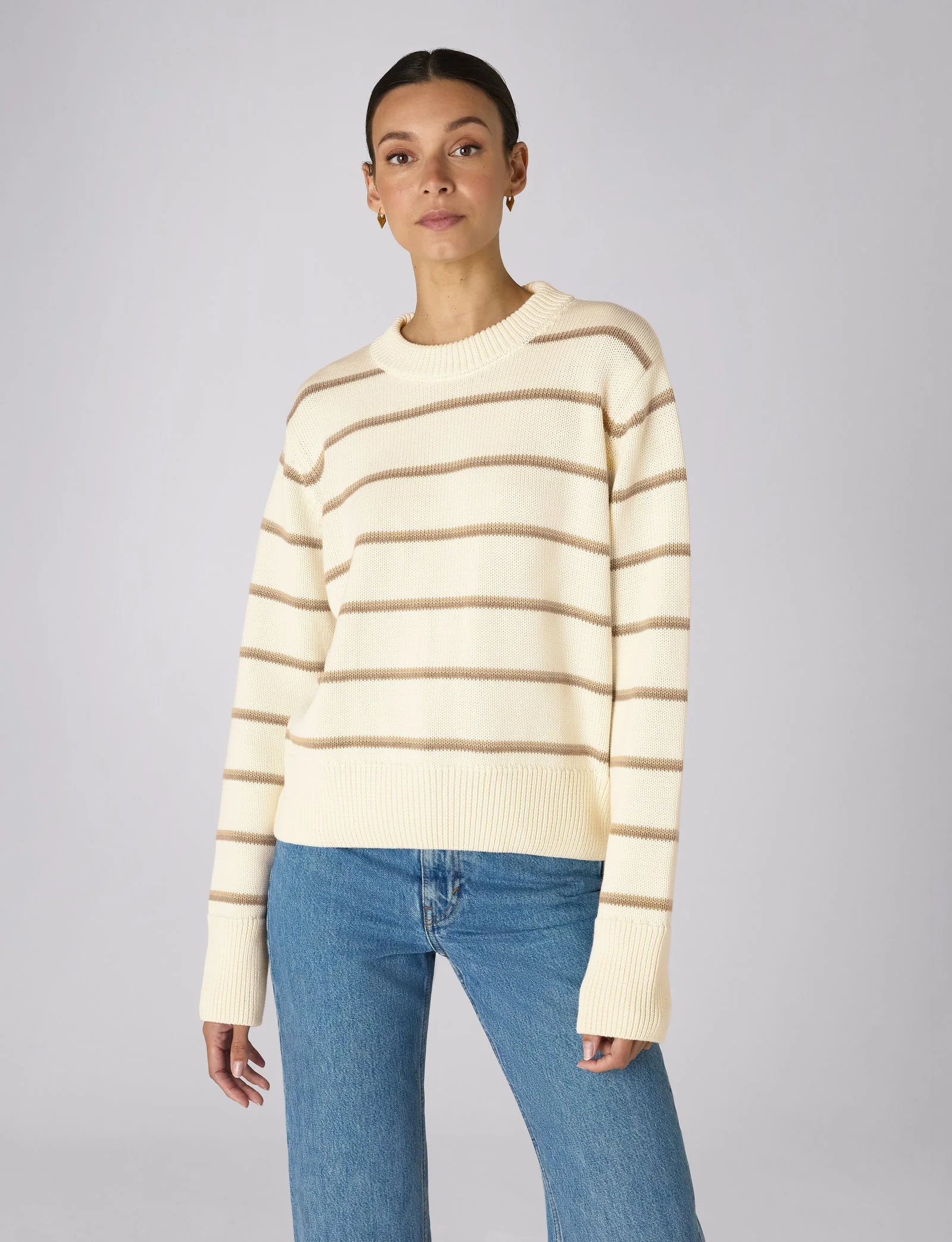 Devon Cotton Jumper in Navy - Image 9