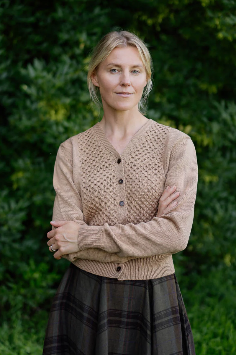 Elaine – Merino Wool Cardigan in Charcoal Grey - Image 8