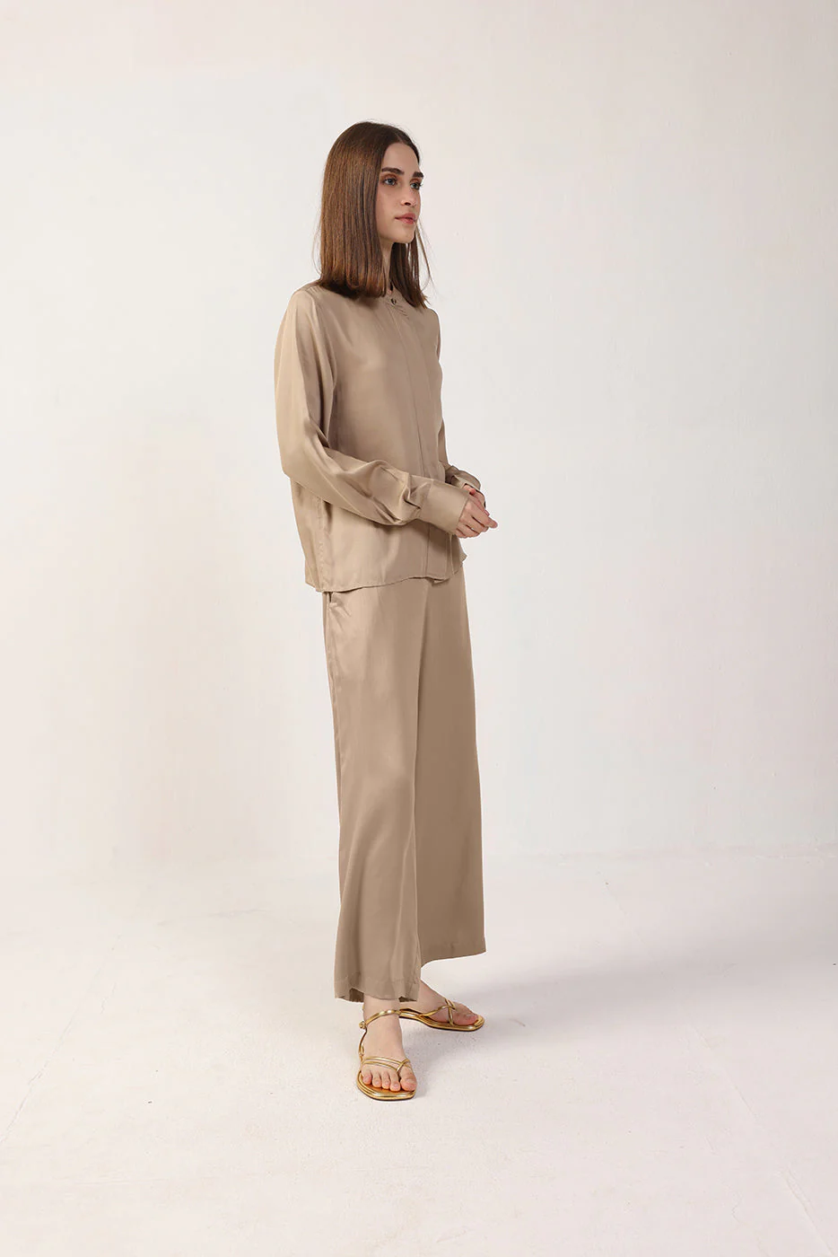 Long Sleeve Betsy Blouse - Image 3