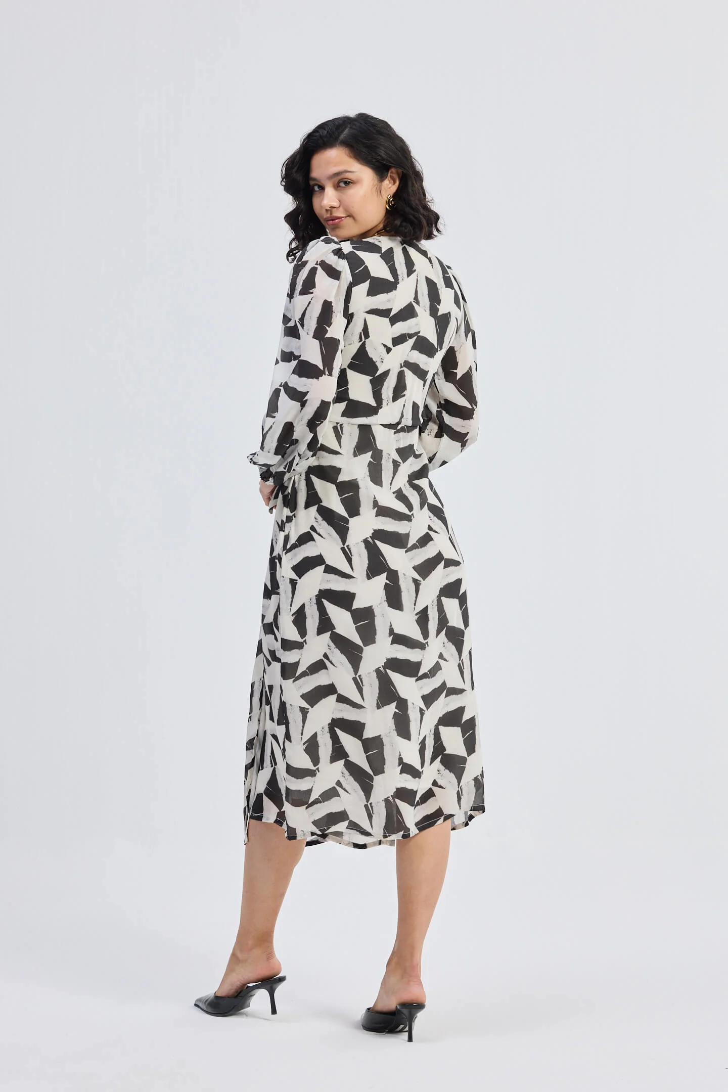 Abstract Mosaic Midi Wrap Dress in Multicolor Print - Image 4