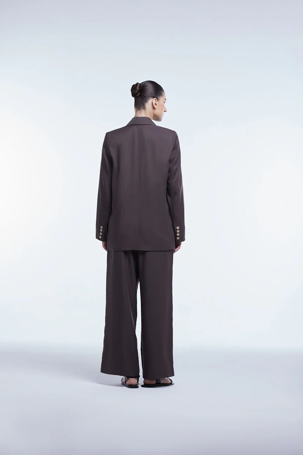 Relaxed Single Breasted Blazer in Coffee Brown - Image 4