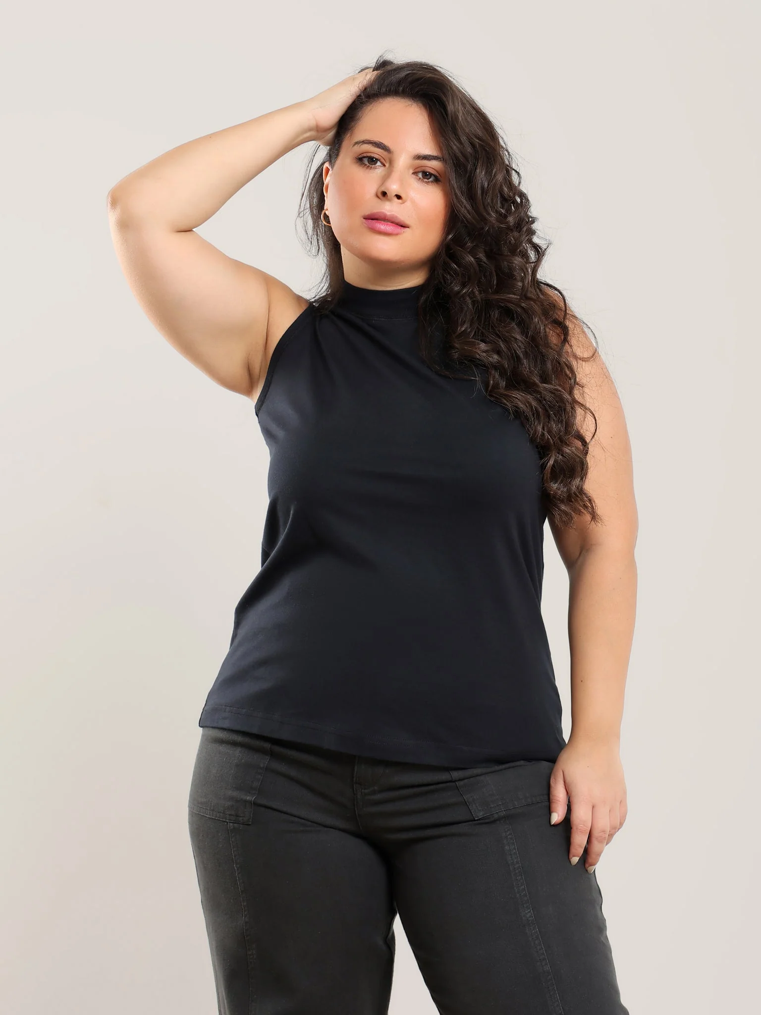 Sahra Tank in Hibiscus Red - Image 15