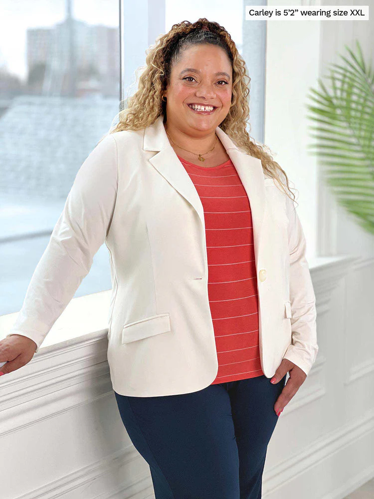 Sienna Relaxed Fit Blazer in Navy - Image 5